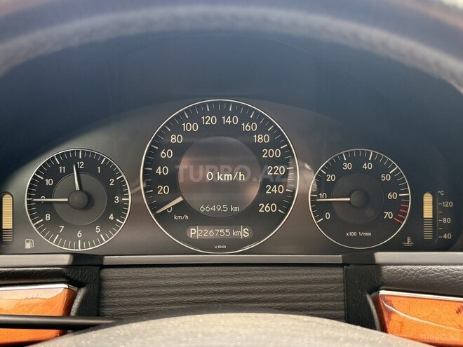 Mercedes E 200 2008, 195,000 km - 1.8 l - Bakı