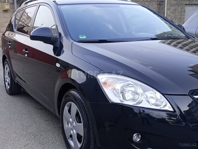Kia  2008, 204,315 km - 1.4 l - Bakı