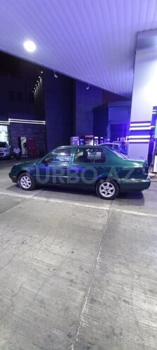 Volkswagen Jetta 1995, 189,000 km - 2.0 l - Bakı