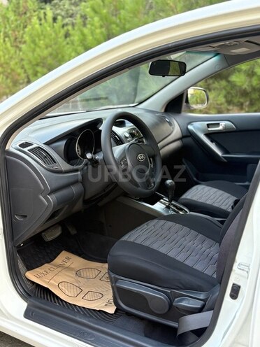 Kia Cerato 2009, 302,000 km - 1.6 л - Xırdalan