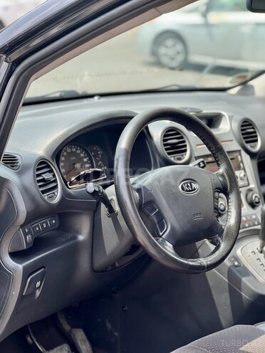 Kia Carens 2006, 270,200 km - 2.0 l - Bakı