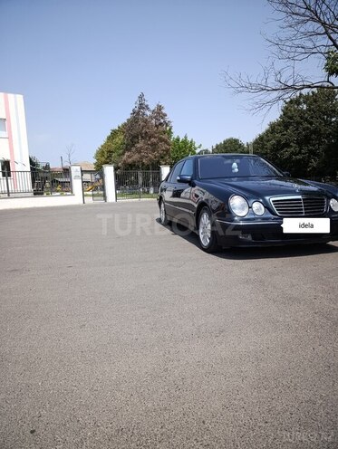 Mercedes E 220 d 2001, 320,000 km - 2.2 л - Masallı