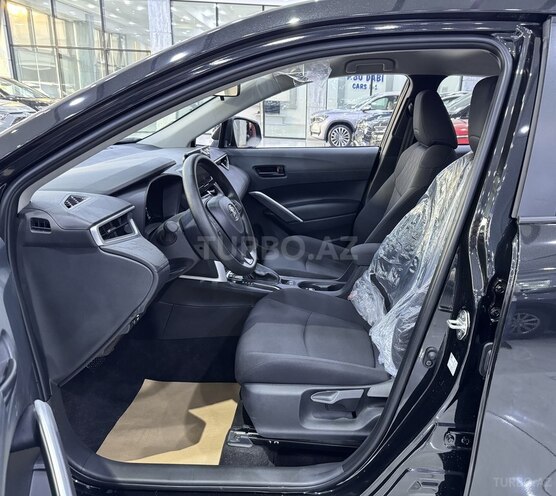 Toyota Corolla Cross 2025, 0 km - 2.0 l - Bakı