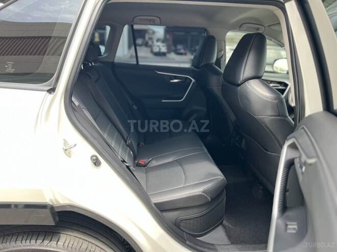 Toyota RAV4 2022, 26,647 km - 2.5 l - Bakı