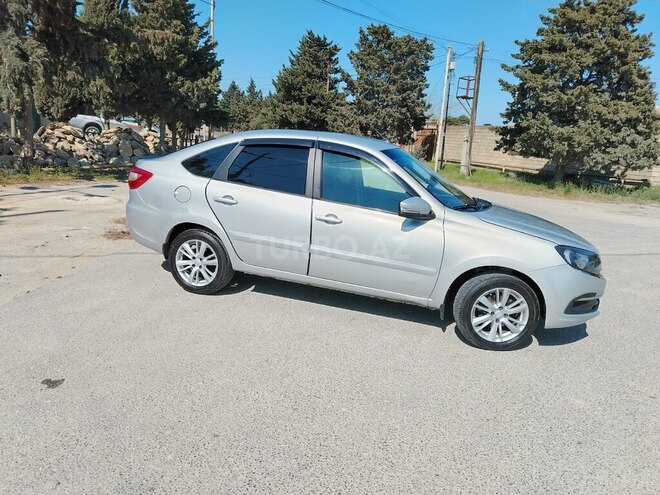 LADA (VAZ) Granta 2019, 220,000 km - 1.6 л - Bakı