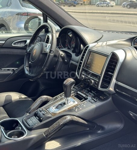 Porsche Cayenne GTS 2023, 183,000 km - 4.0 l - Bakı