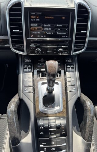 Porsche Cayenne GTS 2023, 183,000 km - 4.0 l - Bakı