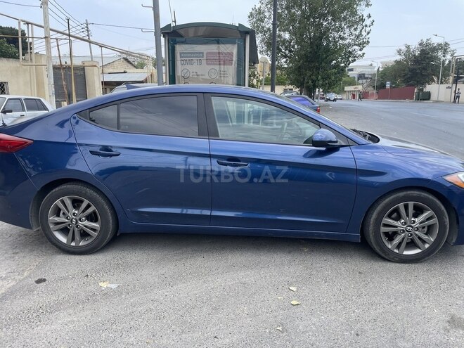 Hyundai Elantra 2018, 147,738 km - 2.0 l - Bakı