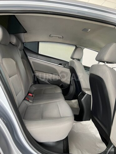 Hyundai Elantra 2016, 179,000 km - 2.0 л - Bakı