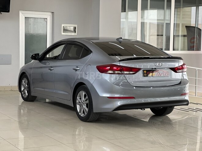 Hyundai Elantra 2016, 179,000 km - 2.0 л - Bakı