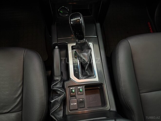 Toyota Land Cruiser Prado 2013, 120,000 km - 2.7 л - Bakı
