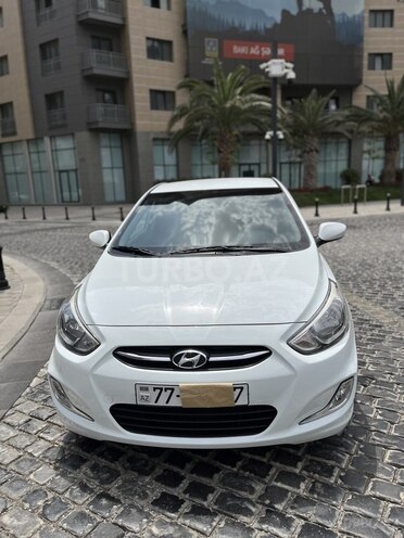 Hyundai Accent 2015, 99,000 km - 1.6 l - Bakı