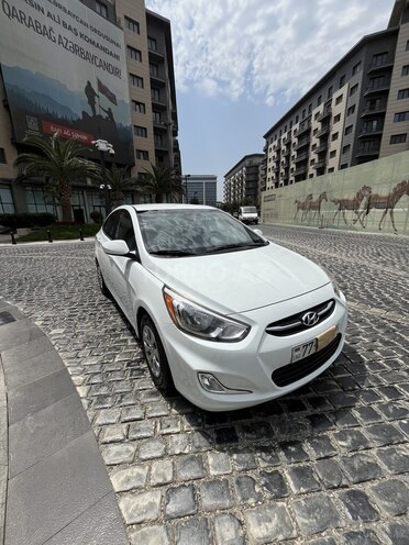 Hyundai Accent 2015, 99,000 km - 1.6 l - Bakı