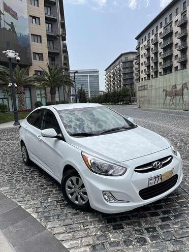 Hyundai Accent 2015, 99,000 km - 1.6 l - Bakı