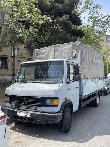Mercedes 811 D 1991, 380,000 km - 4.0 l - Bakı