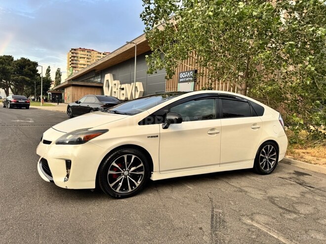 Toyota Prius 2014, 293,003 km - 1.8 l - Bakı