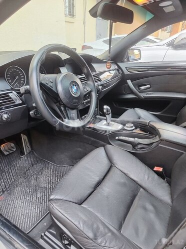 BMW 528 2007, 333,000 km - 3.0 l - Bakı