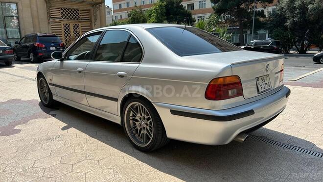 BMW 525 2002, 320,000 km - 2.5 l - Bakı