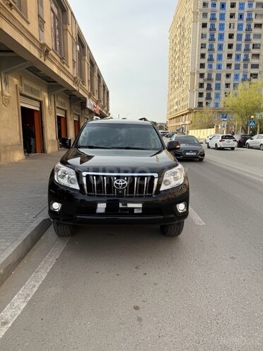 Toyota Land Cruiser Prado 2012, 260,000 km - 2.7 л - Bakı