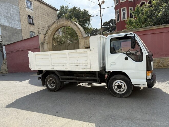 Isuzu NPR 66 L 2005, 40,000 km - 4.3 l - Bakı