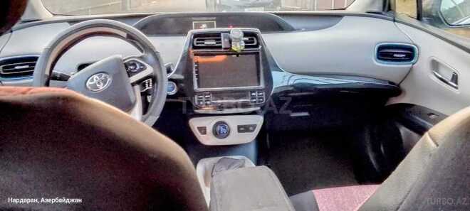 Toyota Prius 2018, 105,000 km - 1.8 л - Bakı