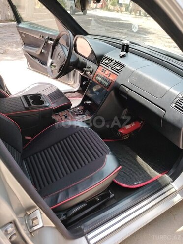 Mercedes C 200 2000, 365,000 km - 2.0 л - Bakı