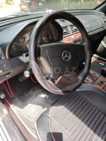 Mercedes C 200 2000, 365,000 km - 2.0 л - Bakı