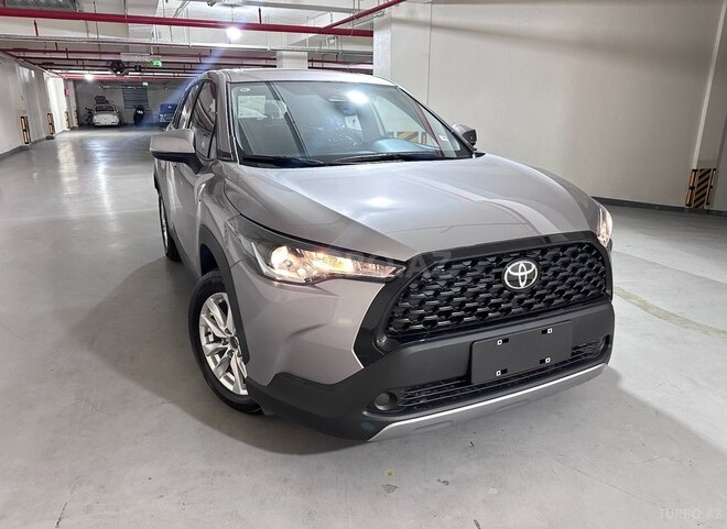 Toyota Corolla Cross 2025, 0 km - 2.0 л - Bakı