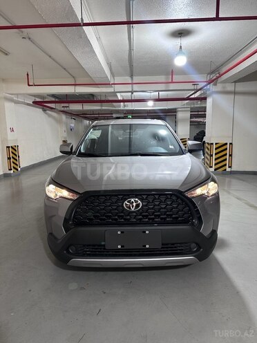 Toyota Corolla Cross 2025, 0 km - 2.0 л - Bakı