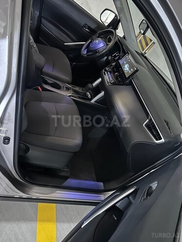 Toyota Corolla Cross 2025, 0 km - 2.0 л - Bakı