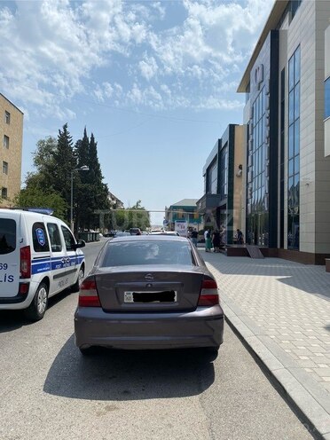 Opel Vectra 1995, 290,000 km - 1.8 л - Bakı