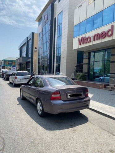Opel Vectra 1995, 290,000 km - 1.8 л - Bakı