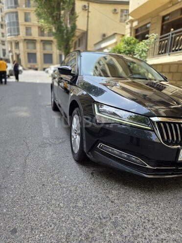 Skoda Superb 2019, 77,721 km - 2.0 l - Bakı
