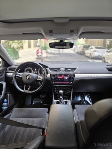 Skoda Superb 2019, 77,721 km - 2.0 l - Bakı