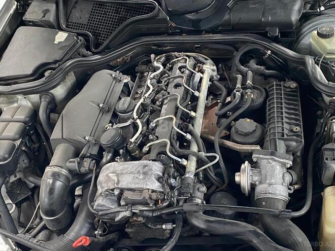 Mercedes E 270 1999, 260,000 km - 2.7 l - Sumqayıt