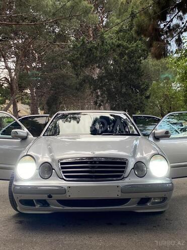 Mercedes E 270 1999, 260,000 km - 2.7 l - Sumqayıt