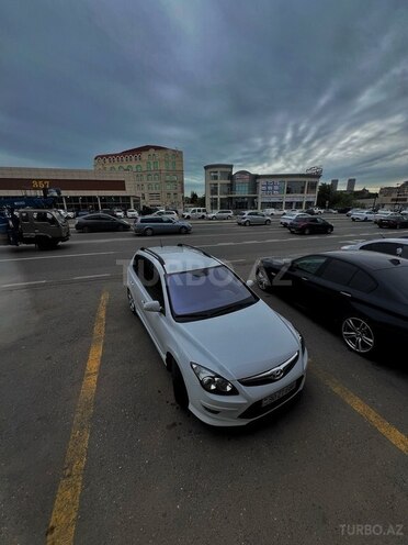Hyundai i30 2011, 189,000 km - 1.4 l - Bakı