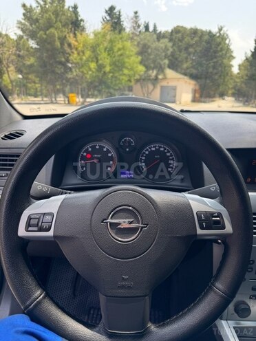 Opel Astra 2009, 300,000 km - 1.4 l - Sumqayıt