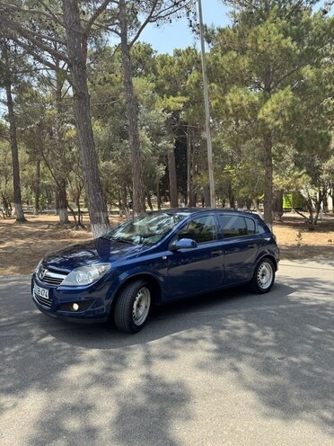 Opel Astra 2009, 300,000 km - 1.4 l - Sumqayıt
