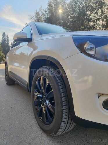 Volkswagen Tiguan 2009, 218,300 km - 2.0 l - Şirvan