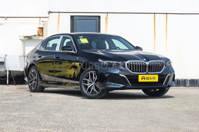 BMW i5 2025, 0 km - 0.0 l - Bakı