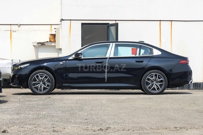 BMW i5 2025, 0 km - 0.0 l - Bakı