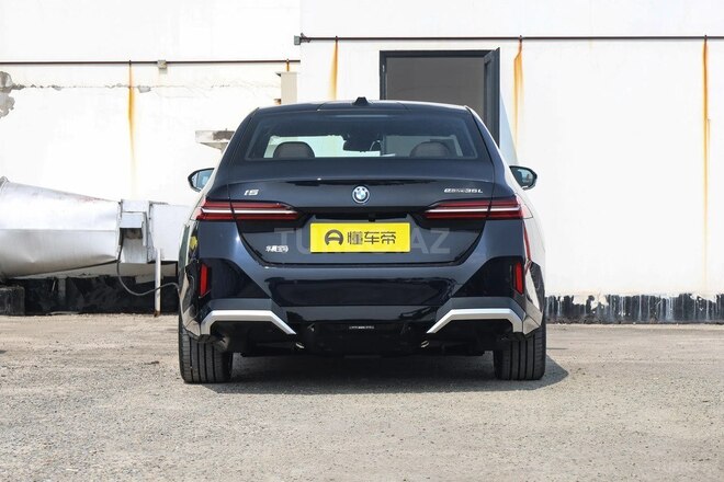 BMW i5 2025, 0 km - 0.0 l - Bakı