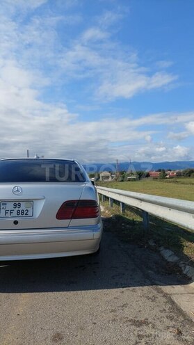Mercedes E 270 1999, 444,000 km - 2.7 l - Lənkəran