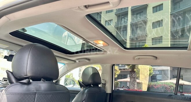 Kia Sportage 2012, 227,000 km - 2.0 l - Bakı