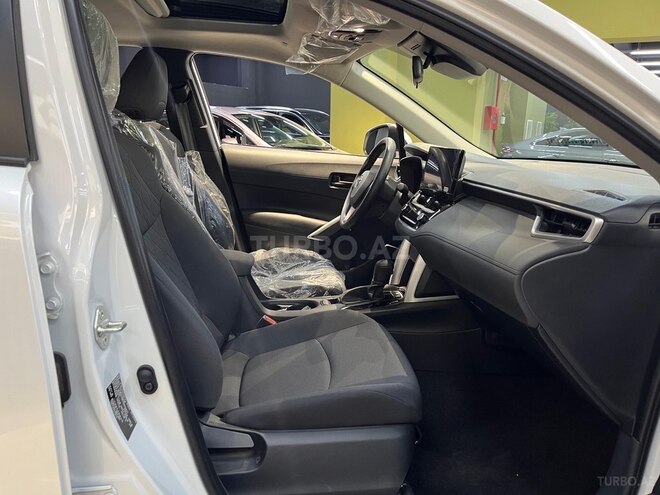 Toyota Corolla Cross 2025, 0 km - 2.0 l - Bakı