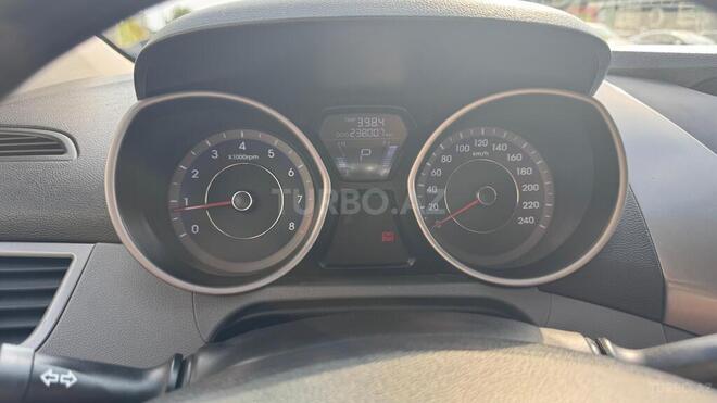 Hyundai Elantra 2012, 238,000 km - 1.6 l - Bakı