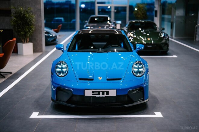 Porsche  2025, 0 km - 4.0 l - Bakı