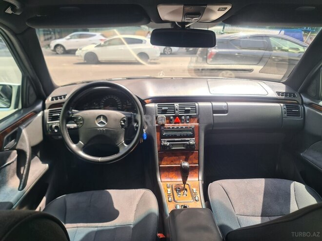 Mercedes E 270 2000, 345,538 km - 2.7 l - Bakı