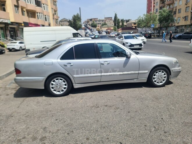 Mercedes E 270 2000, 345,538 km - 2.7 l - Bakı